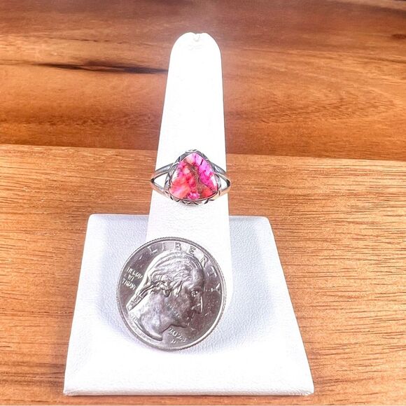 Triangle Pink Kingman Turquoise Ring Solid Sterling Silver Ring - Sz 7.5 - Picture 4 of 5
